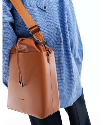 Claudia Canova drawstring shoulder bag in tan-Brown