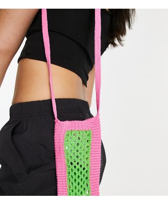 COLLUSION crochet phone bag in green