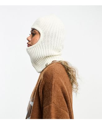 COLLUSION knitted balaclava in ecru-White