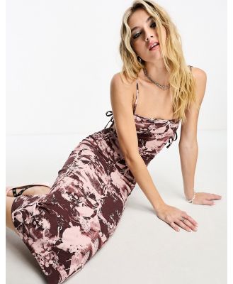 COLLUSION ruched side midi cami dress in grungy floral-Multi