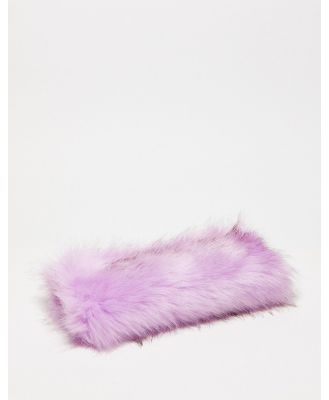 Daisy Street hand mufflers in pink faux fur