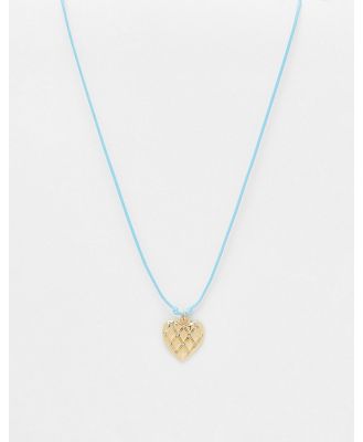 DesignB London rope necklace with hammered heart charm in gold