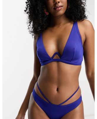 Dorina Untouched Oasis underwire bikini top in cobalt blue