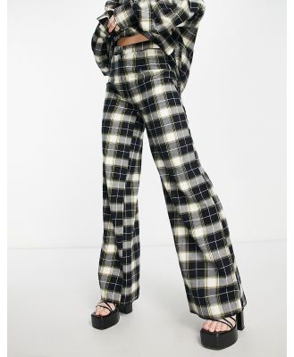 Edited relaxed wide leg pants in check (part of a set)-Black