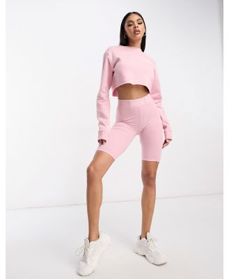 ellesse Lucini legging shorts in light pink