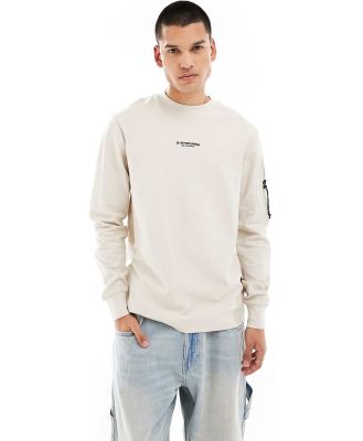 G-Star P-3 long sleeve t-shirt in off white with logo chest print and sleeve pocket-Neutral