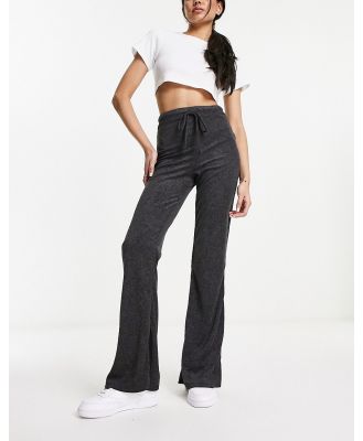 Gilli fit and flare pants in charcoal-Grey