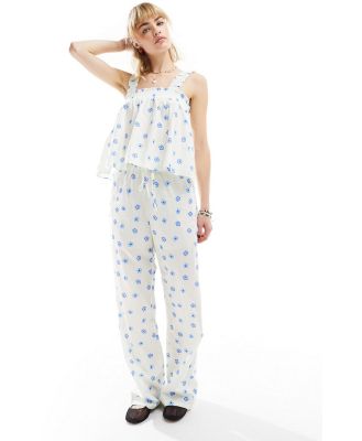 Glamorous tie waist wide leg relaxed pants in blue ditsy (part of a set)-White