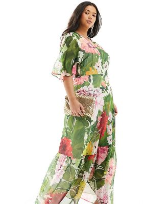 Hope & Ivy Plus wrap maxi dress in green floral print