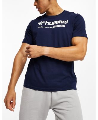 Hummel regular fit t-shirt with oversized logo in blue
