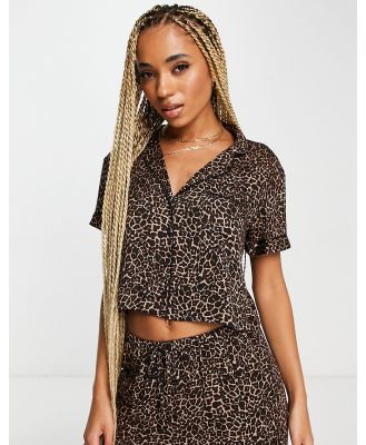 Hunkemoller satin boxy pyjama top in leopard print-Multi