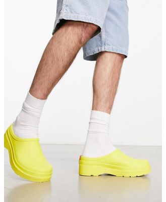 Hunter Play clogs in yellow