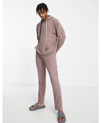 Il Sarto lightweight lounge hoodie and trackies set in brown