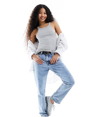 In The Style Petite straight leg jeans in bleach wash blue