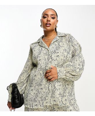 In The Style Plus plisse shirt in snake print (part of a set)-Multi