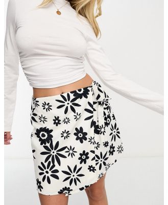 Influence wrap mini skirt in monochrome floral print-Black