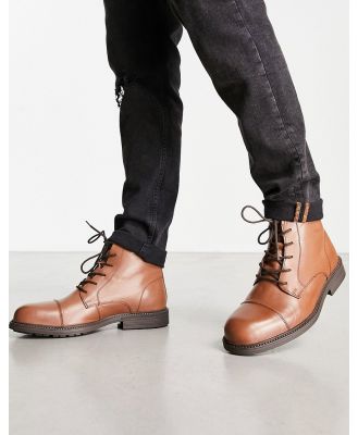 Jack & Jones classic leather boots in cognac-Brown