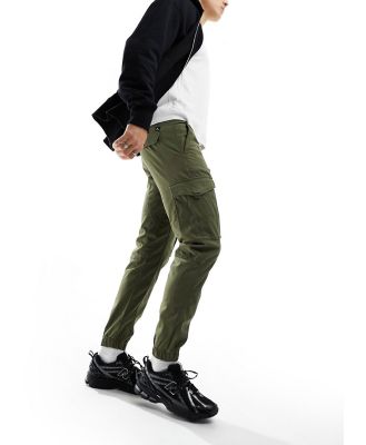 Jack & Jones Intelligence cuffed cargo pant in green