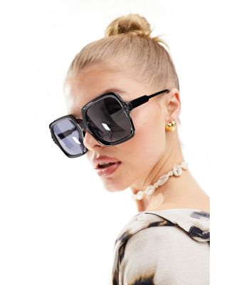 Jeepers Peepers oversized square sunglasses in black