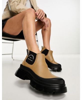 Karl Lagerfeld Trekka Max short Gore boots in toffee-Brown