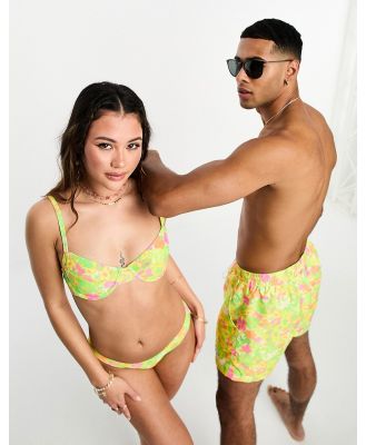 Kulani Kinis Ditzy underwire bikini top in Aloe Reef floral print-Multi