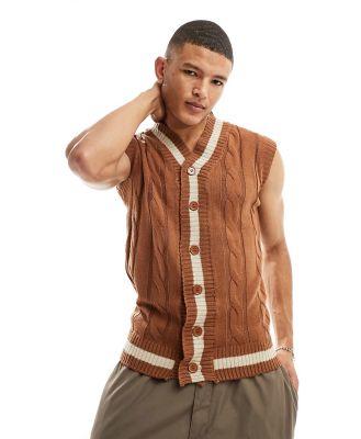 Le Breve cable knit sleeveless cardigan in brown