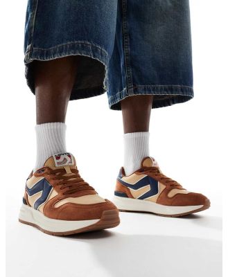 Levi's Charge suede denim sneakers in tan and navy