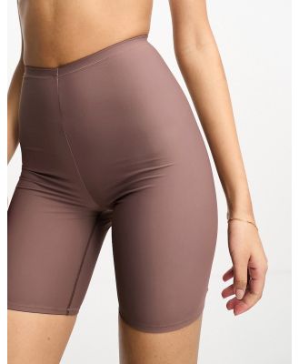 Lindex Janelle medium support contouring shorts in dark brown