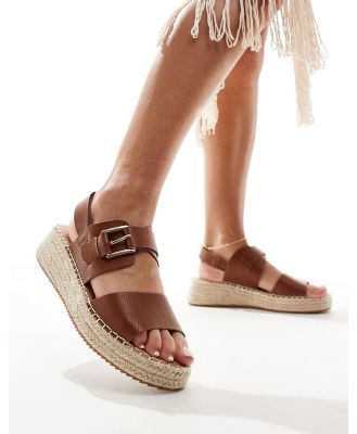London Rebel flatform espadrille sandals in tan-Brown