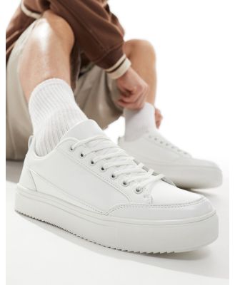 London Rebel X lace up sneakers in white