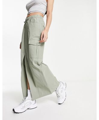 Miss Selfridge cargo pocket maxi skirt in khaki-Green