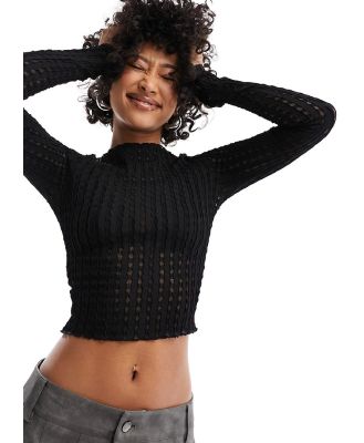 Motel crinkle knit long sleeve top in black