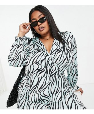 New Look Curve satin wrap blouse in pale blue tiger print-Multi