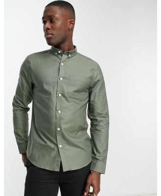 New Look smart long sleeve oxford shirt in khaki-Green