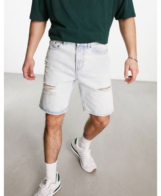 New Look straight fit denim shorts with raw hem in light blue