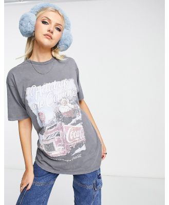 New Look x Coca-Cola Christmas 'holidays are coming' acid wash t-shirt in grey