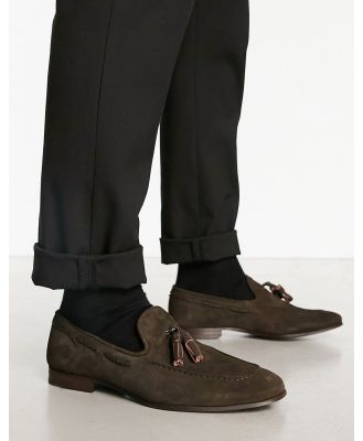 Noak made in Portugal loafers with tassel detail in brown suede