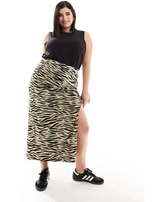 Noisy May Curve adjustable ruched midi skirt in beige zebra print-Black