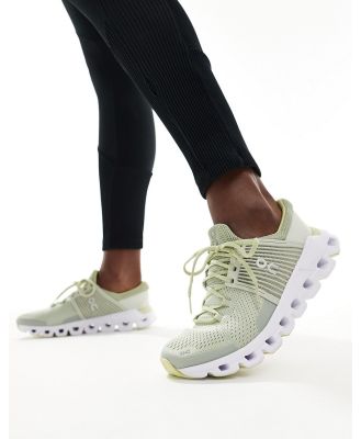 ON Cloudswift trainers in light green-Grey