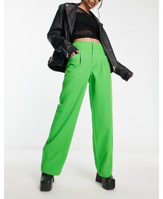 Only high waisted wide leg pants in bright green (part of a set)