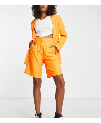 Only Tall tailored longline city shorts in orange