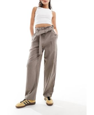 & Other Stories linen blend paper bag waist pants in taupe-Neutral