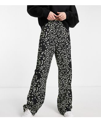 Pieces Tall exclusive flared pants in black floral-Multi