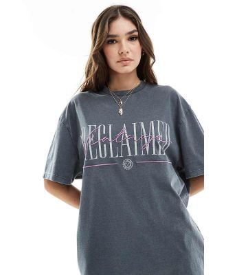 Reclaimed Vintage oversized washed t-shirt with logo-Grey