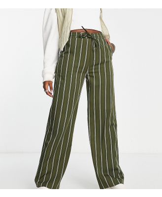 Reclaimed Vintage pull on pants in khaki-Multi