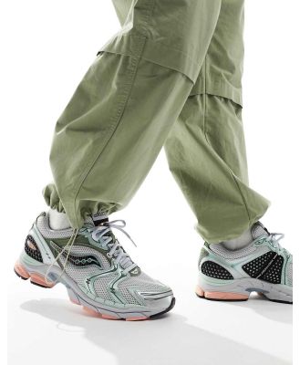 Saucony Progrid Triumph 4 trainers in grey and green