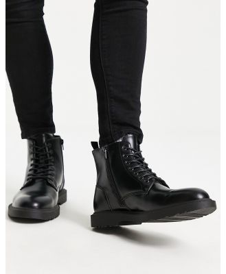 schuh Darnell lace up boots in black