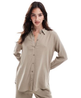 Selected Femme linen touch shirt in beige-Neutral