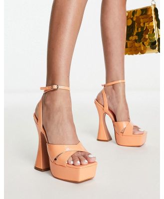 Simmi London Oceani platforms with flared heel in apricot patent-Orange