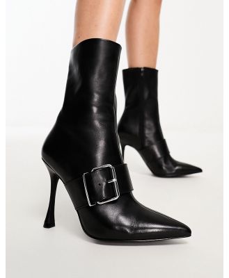 Steve Madden Banter ankle boots with buckle in black